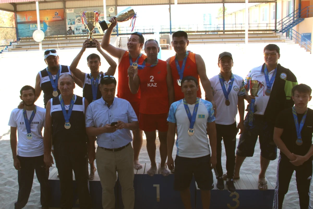 Фото предоставил Нуралы Кулушов.||news_pic_more|<div align="center"><!--TBegin--><a href="https://www.lada.kz/uploads/posts/2017-08/1502701868_img_6301.jpg" onclick="return hs.expand(this)" ><img src="https://www.lada.kz/uploads/posts/2017-08/thumbs/1502701868_img_6301.jpg" alt='Чемпионом Казахстана по пляжному волейболу среди инвалидов стала команда из Актау' title='Чемпионом Казахстана по пляжному волейболу среди инвалидов стала команда из Актау'  /></a><!--TEnd--></div><br /><div align="center"><!--TBegin--><a href="https://www.lada.kz/uploads/posts/2017-08/1502701924_img_6304.jpg" onclick="return hs.expand(this)" ><img src="https://www.lada.kz/uploads/posts/2017-08/thumbs/1502701924_img_6304.jpg" alt='Чемпионом Казахстана по пляжному волейболу среди инвалидов стала команда из Актау' title='Чемпионом Казахстана по пляжному волейболу среди инвалидов стала команда из Актау'  /></a><!--TEnd--></div><br /><div align="center"><!--TBegin--><a href="https://www.lada.kz/uploads/posts/2017-08/1502701869_img_6305.jpg" onclick="return hs.expand(this)" ><img src="https://www.lada.kz/uploads/posts/2017-08/thumbs/1502701869_img_6305.jpg" alt='Чемпионом Казахстана по пляжному волейболу среди инвалидов стала команда из Актау' title='Чемпионом Казахстана по пляжному волейболу среди инвалидов стала команда из Актау'  /></a><!--TEnd--></div>