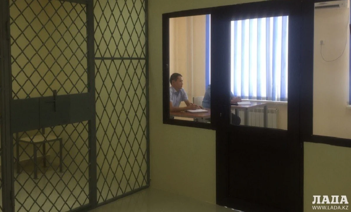 Комната для допроса||news_pic_more|<!--TBegin--><a href="https://www.lada.kz/uploads/posts/2017-08/1502717687_fsihpur-iq8.jpg" onclick="return hs.expand(this)" ><img align="left" src="https://www.lada.kz/uploads/posts/2017-08/thumbs/1502717687_fsihpur-iq8.jpg" alt='В департаменте государственных доходов по Мангистауской области открылась комната допроса' title='В департаменте государственных доходов по Мангистауской области открылась комната допроса'  /></a><!--TEnd--><br /><!--TBegin--><a href="https://www.lada.kz/uploads/posts/2017-08/1502717617_i_typodbdtk.jpg" onclick="return hs.expand(this)" ><img align="left" src="https://www.lada.kz/uploads/posts/2017-08/thumbs/1502717617_i_typodbdtk.jpg" alt='В департаменте государственных доходов по Мангистауской области открылась комната допроса' title='В департаменте государственных доходов по Мангистауской области открылась комната допроса'  /></a><!--TEnd--><br /><!--TBegin--><a href="https://www.lada.kz/uploads/posts/2017-08/1502717602_khz2mytaxts.jpg" onclick="return hs.expand(this)" ><img align="left" src="https://www.lada.kz/uploads/posts/2017-08/thumbs/1502717602_khz2mytaxts.jpg" alt='В департаменте государственных доходов по Мангистауской области открылась комната допроса' title='В департаменте государственных доходов по Мангистауской области открылась комната допроса'  /></a><!--TEnd--><br /><!--TBegin--><a href="https://www.lada.kz/uploads/posts/2017-08/1502717649_m39xcucvkmm.jpg" onclick="return hs.expand(this)" ><img align="left" src="https://www.lada.kz/uploads/posts/2017-08/thumbs/1502717649_m39xcucvkmm.jpg" alt='В департаменте государственных доходов по Мангистауской области открылась комната допроса' title='В департаменте государственных доходов по Мангистауской области открылась комната допроса'  /></a><!--TEnd-->