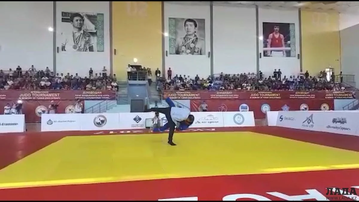 Скриншот видео