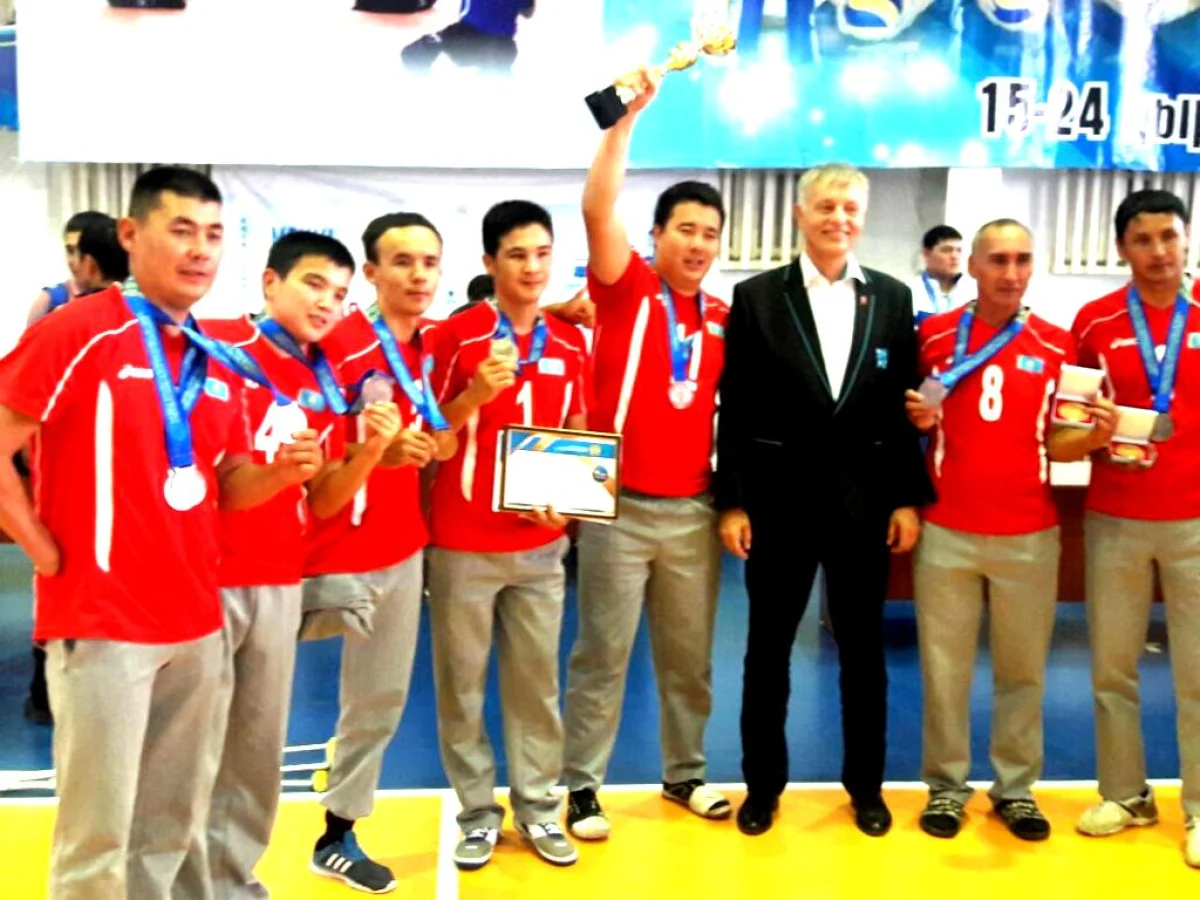 Церемония награждения. Фото предоставлено Н.Кулушовым