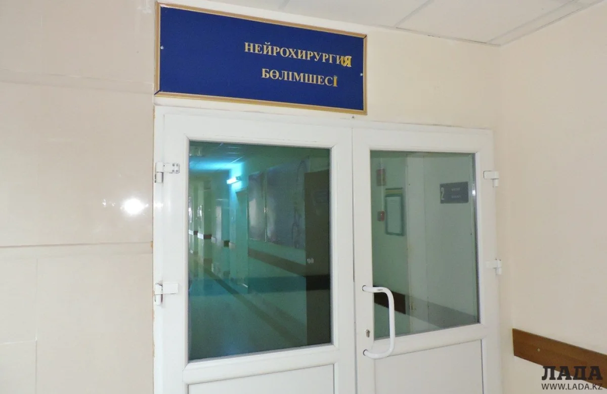 Отделение нейрохирургии МОБ. Фото автора