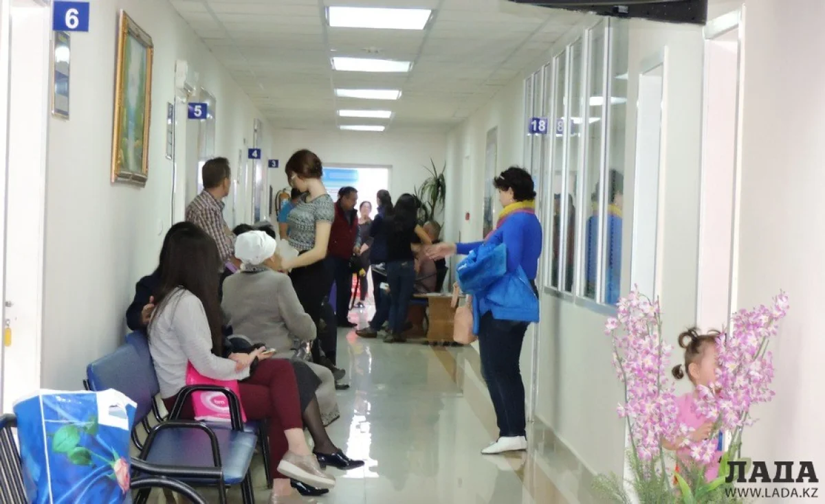 Прием в КДП. Фото автора из архива