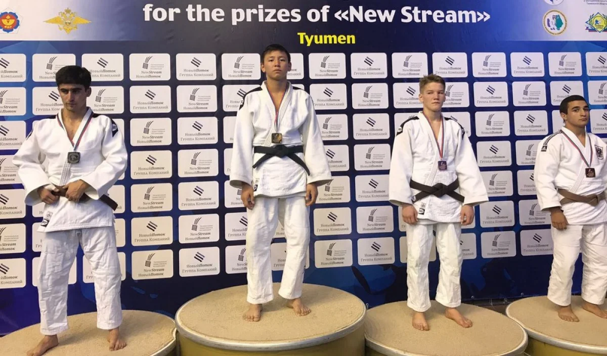 Марлен Адиль - чемпион международного турнира. Фото предоставлено С.Бурамбаевым