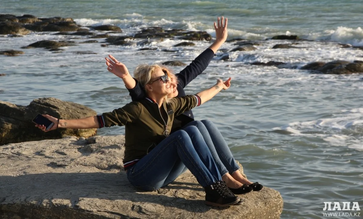 На берегу Каспия