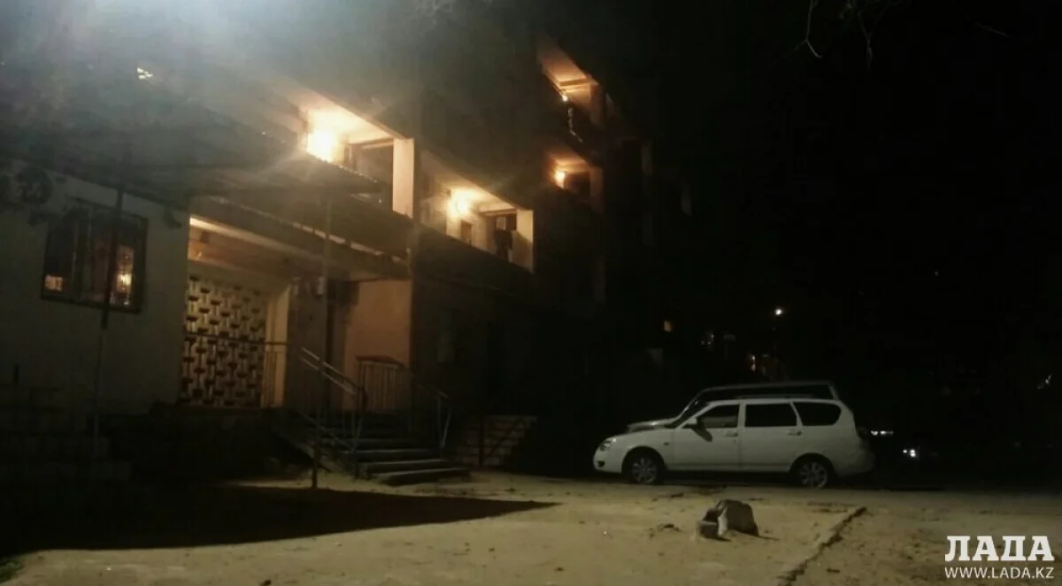 Дом, в котором произошло самоубийство. Фото автора