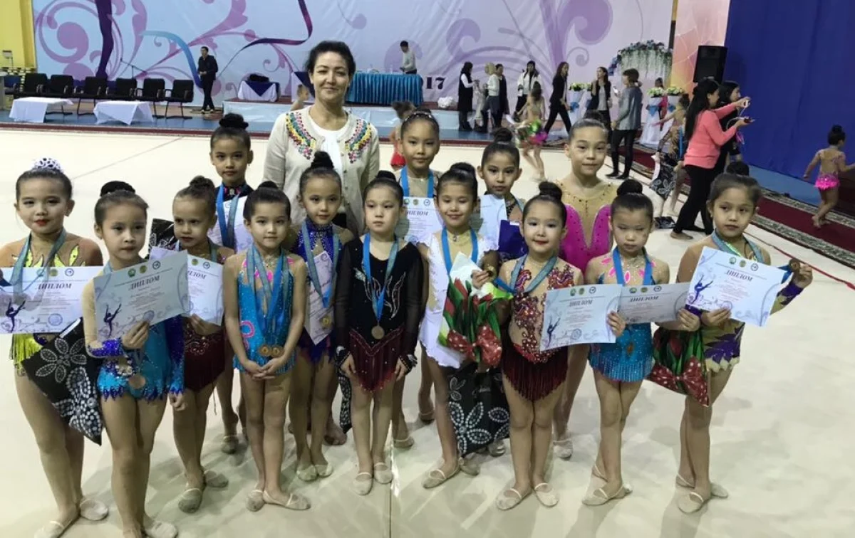 Чемпионы и призеры соревнований. Фото предоставлено Б.Ерназаровой