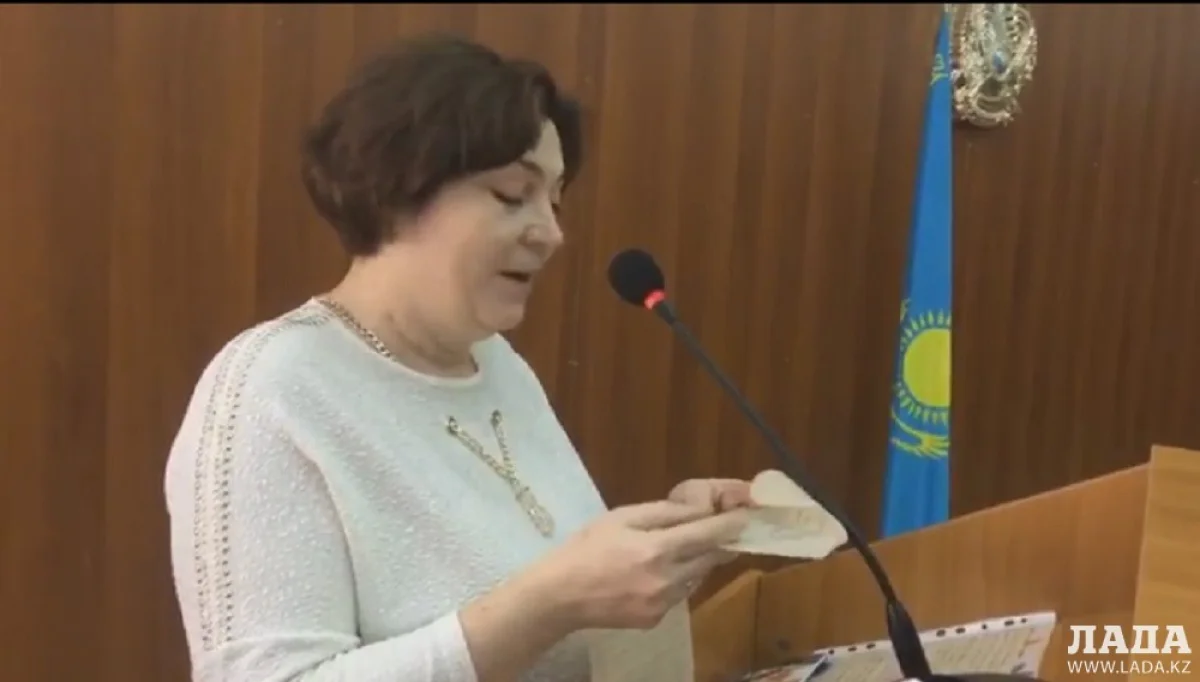 Марина остапенко. Скриншот видео||news_pic_more|<!--TBegin--><a href="https://www.lada.kz/uploads/posts/2017-12/1512108077_whatsapp-image-2017-12-01-at-10.49.18.jpeg" onclick="return hs.expand(this)" ><img align="left" src="https://www.lada.kz/uploads/posts/2017-12/thumbs/1512108077_whatsapp-image-2017-12-01-at-10.49.18.jpeg" alt='Какие вы, пионеры 2017 года? Послание зачитала Марина Остапенко' title='Какие вы, пионеры 2017 года? Послание зачитала Марина Остапенко'  /></a><!--TEnd--><br /><!--TBegin--><a href="https://www.lada.kz/uploads/posts/2017-12/1512107988_whatsapp-image-2017-12-01-at-10.49.20.jpeg" onclick="return hs.expand(this)" ><img align="left" src="https://www.lada.kz/uploads/posts/2017-12/thumbs/1512107988_whatsapp-image-2017-12-01-at-10.49.20.jpeg" alt='Какие вы, пионеры 2017 года? Послание зачитала Марина Остапенко' title='Какие вы, пионеры 2017 года? Послание зачитала Марина Остапенко'  /></a><!--TEnd--><br /><!--TBegin--><a href="https://www.lada.kz/uploads/posts/2017-12/1512108082_whatsapp-image-2017-12-01-at-10.49.21-1.jpeg" onclick="return hs.expand(this)" ><img align="left" src="https://www.lada.kz/uploads/posts/2017-12/thumbs/1512108082_whatsapp-image-2017-12-01-at-10.49.21-1.jpeg" alt='Какие вы, пионеры 2017 года? Послание зачитала Марина Остапенко' title='Какие вы, пионеры 2017 года? Послание зачитала Марина Остапенко'  /></a><!--TEnd--><br /><!--TBegin--><a href="https://www.lada.kz/uploads/posts/2017-12/1512108014_whatsapp-image-2017-12-01-at-10.49.21.jpeg" onclick="return hs.expand(this)" ><img align="left" src="https://www.lada.kz/uploads/posts/2017-12/thumbs/1512108014_whatsapp-image-2017-12-01-at-10.49.21.jpeg" alt='Какие вы, пионеры 2017 года? Послание зачитала Марина Остапенко' title='Какие вы, пионеры 2017 года? Послание зачитала Марина Остапенко'  /></a><!--TEnd-->