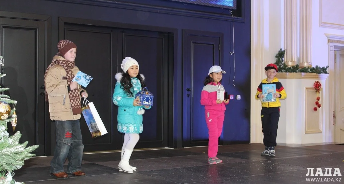 Подарки для детей. Фото автора