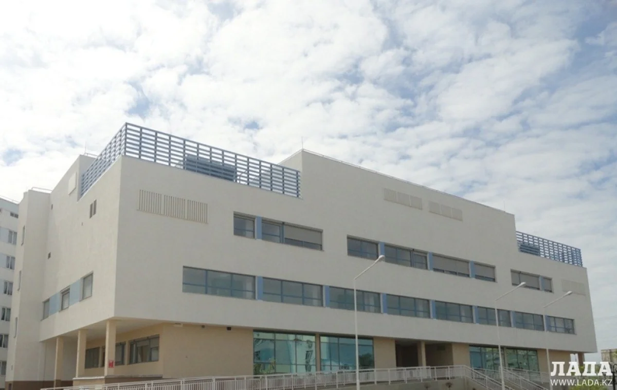 Мангистауская областная больница. Фото автора