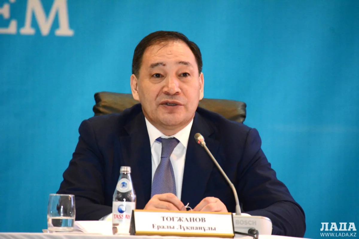 Ералы Тугжанов