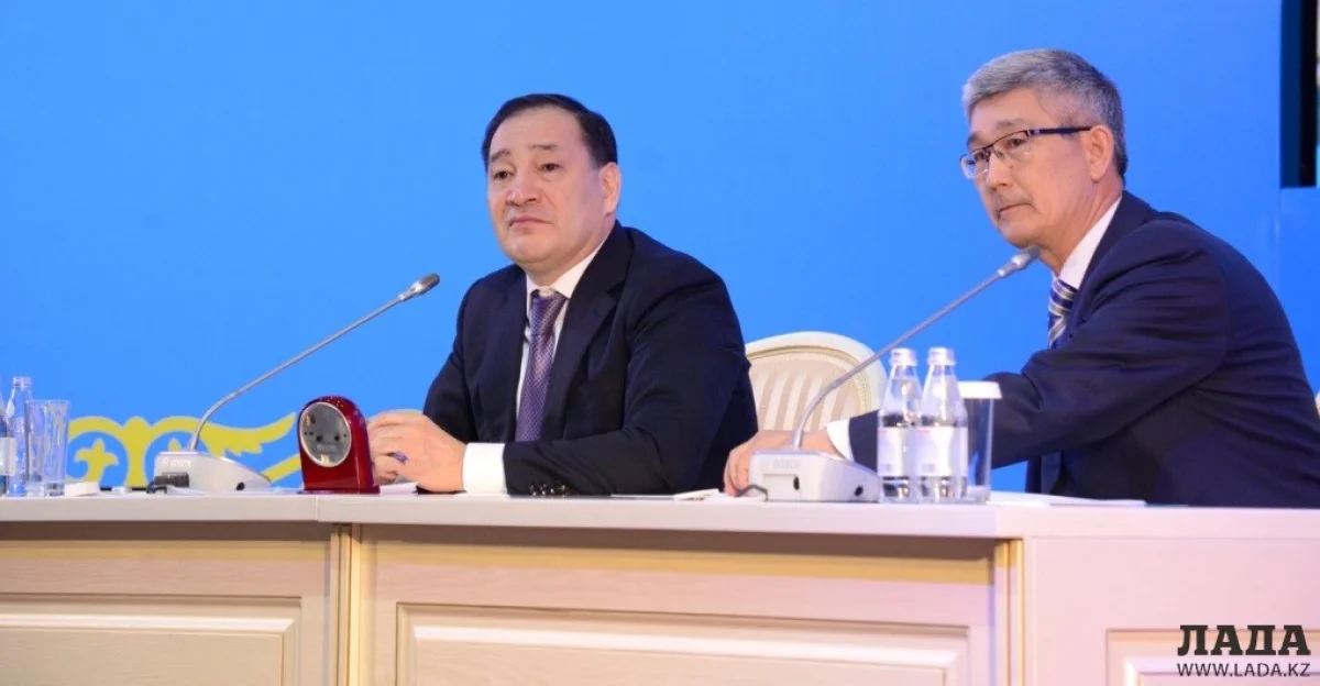 Отчет акима Мангистауской области перед населением. Фото пресс-службы акима Мангистауской области