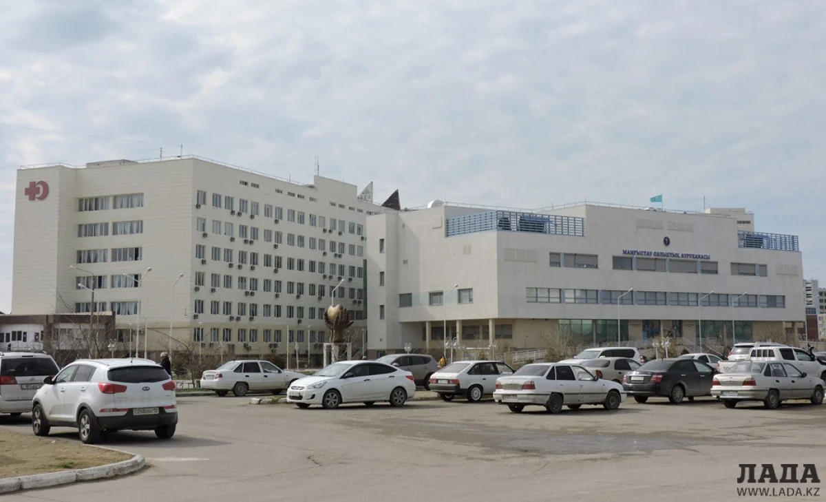 Мангистауская областная больница. Фото автора