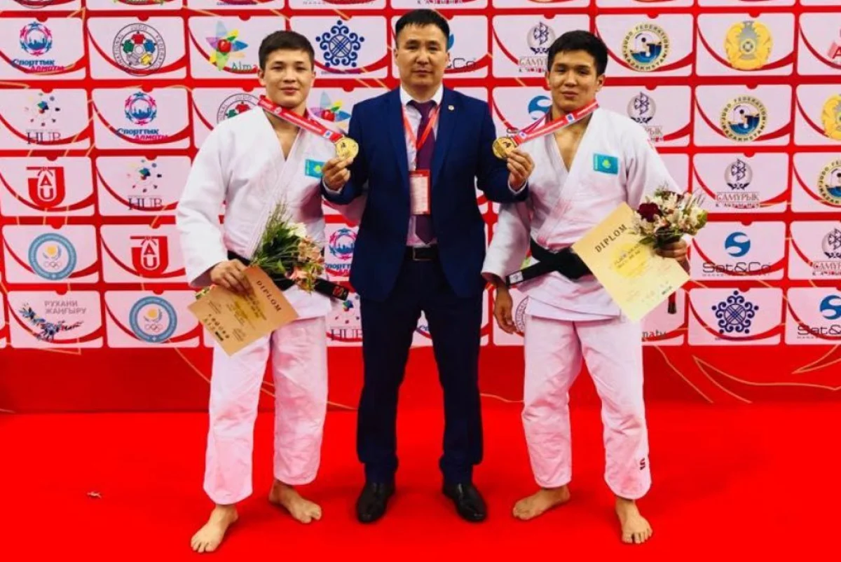 Бауржан Нарбаев, Манарбек Бисекенов и Сунгат Жубаткан. Фото Акерке Гагаринкызы