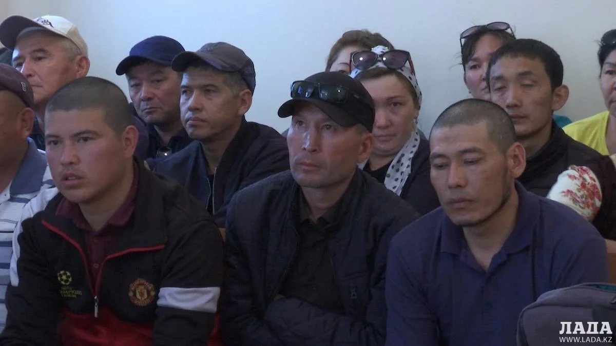 Родные погибших и пострадавших