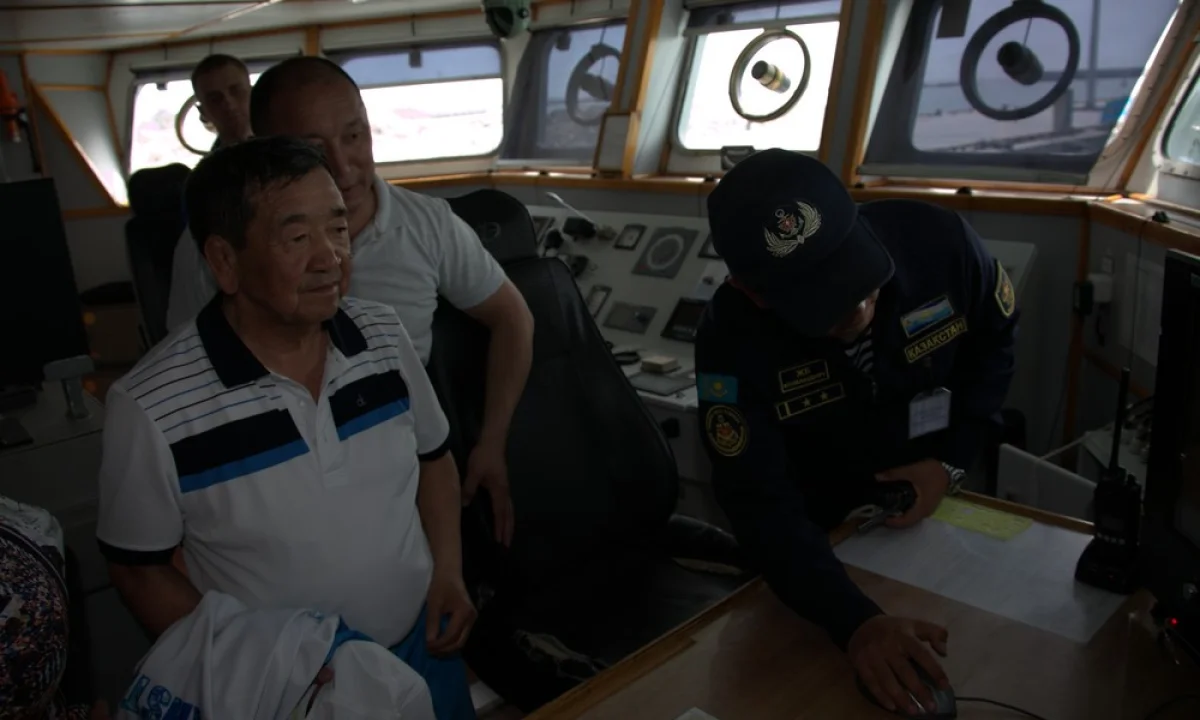 Олимпийский чемпион на корабле. Фото предоставлено в/ч 29011