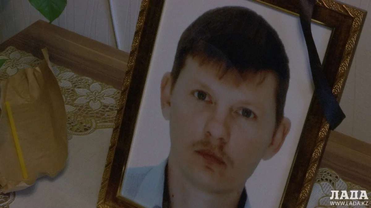 На фото погибший Иван Грабов. Фото из архива Lada.kz