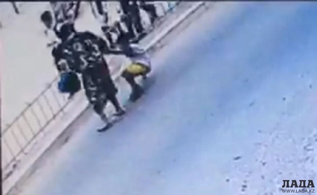 Кадр из видео