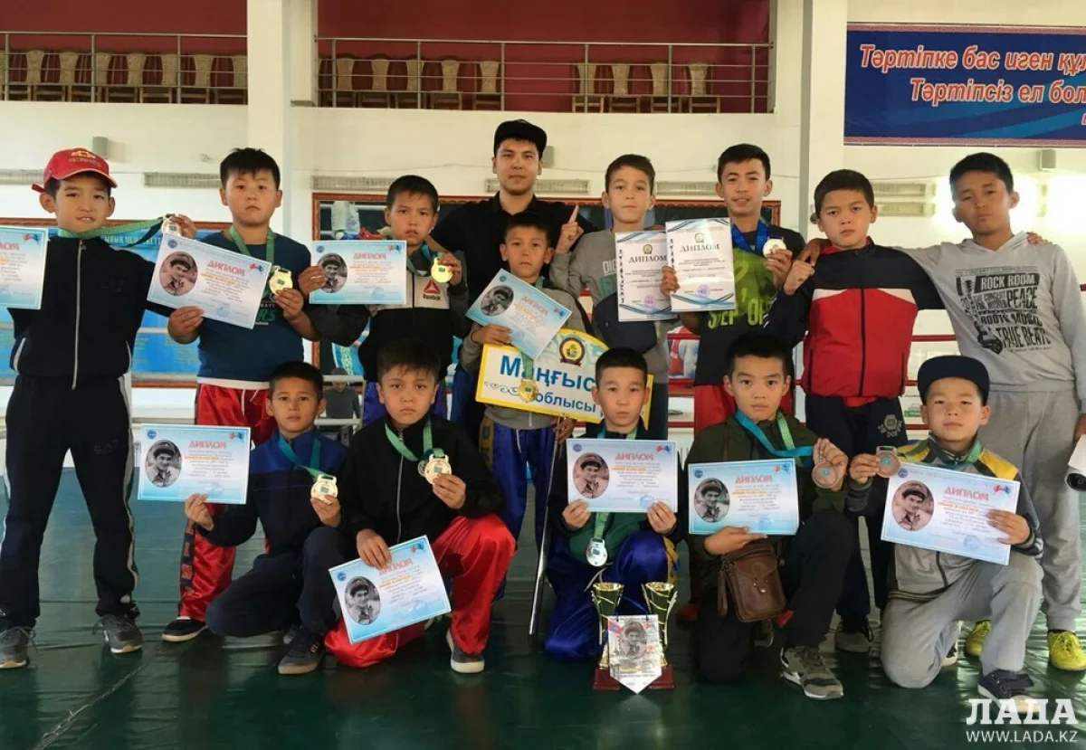 Актауская команда. Фото предоставил Нуртаза Турдыбеков