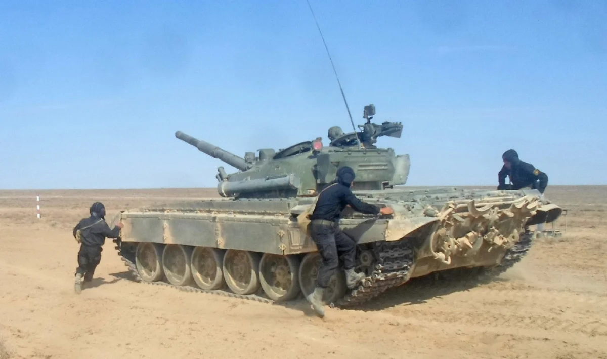 Экипаж машины боевой. Фото предоставлено управлением РгК «Запад»