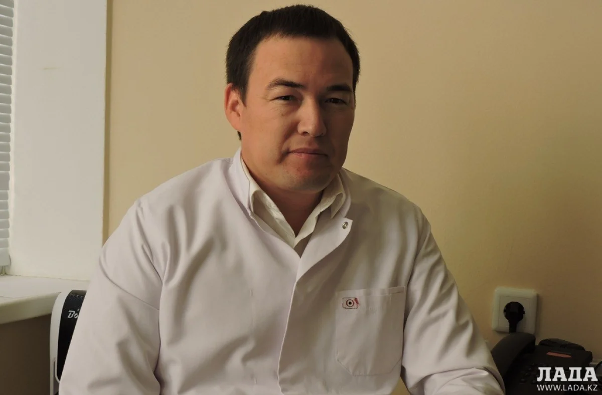 Сагат Битимов, руководитель хирургического центра МОБ. Фото автора