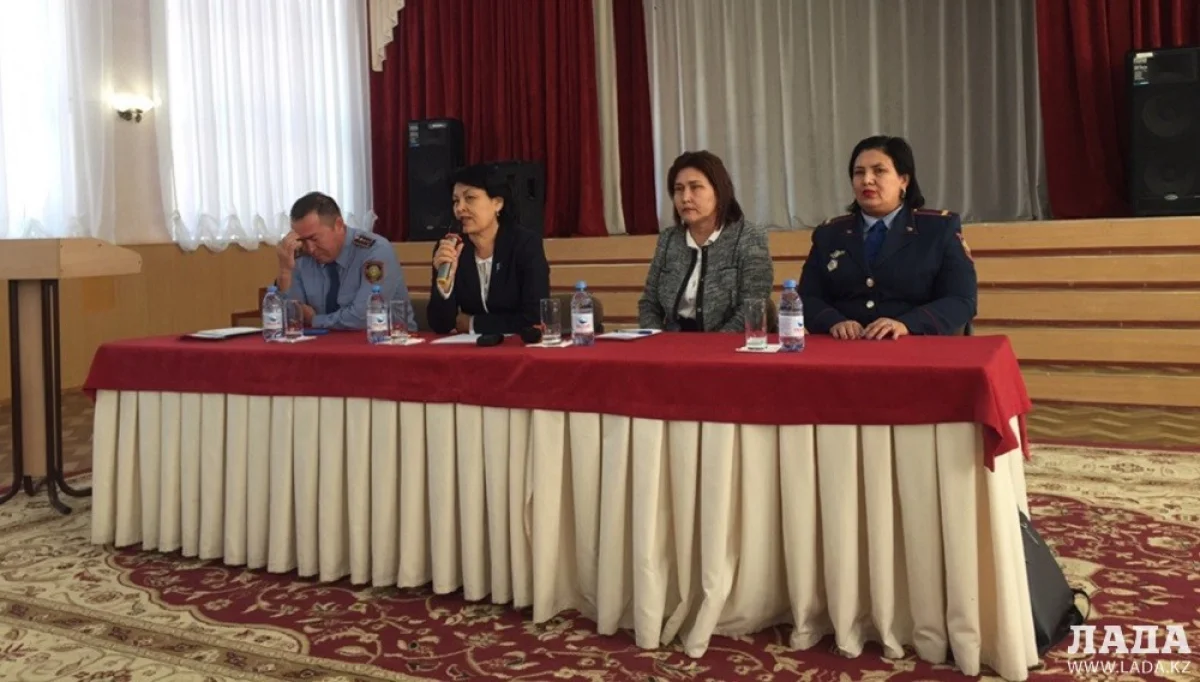 Заседания по вопросу издевательства над школьником