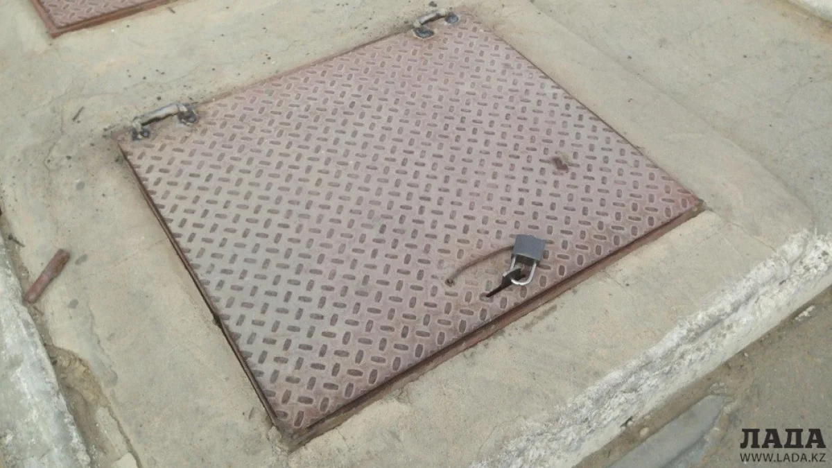 Люк заварили||news_pic_more|<!--TBegin--><a href="https://www.lada.kz/uploads/posts/2018-11/1541745330_3eef3866-a6bf-4b9e-a1d4-d470f6b0d5fa.jpg" onclick="return hs.expand(this)" ><img align="left" src="https://www.lada.kz/uploads/posts/2018-11/thumbs/1541745330_3eef3866-a6bf-4b9e-a1d4-d470f6b0d5fa.jpg" alt='На парковке у ТРК «Актау» заварили открытый люк' title='На парковке у ТРК «Актау» заварили открытый люк'  /></a><!--TEnd--><br /><!--TBegin--><a href="https://www.lada.kz/uploads/posts/2018-11/1541745283_21739cc0-f266-42dc-8c18-a0a344d2a65f.jpg" onclick="return hs.expand(this)" ><img align="left" src="https://www.lada.kz/uploads/posts/2018-11/thumbs/1541745283_21739cc0-f266-42dc-8c18-a0a344d2a65f.jpg" alt='На парковке у ТРК «Актау» заварили открытый люк' title='На парковке у ТРК «Актау» заварили открытый люк'  /></a><!--TEnd-->