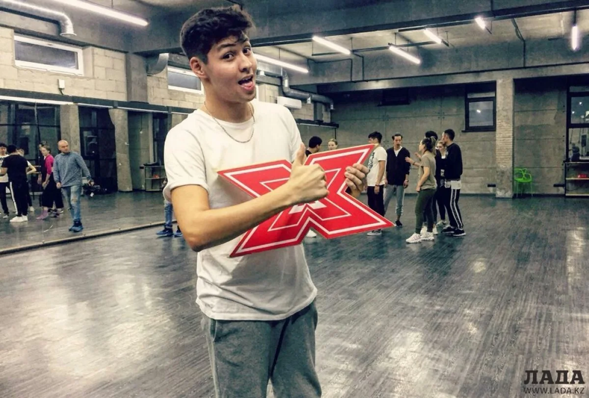 Еламан Аяганов