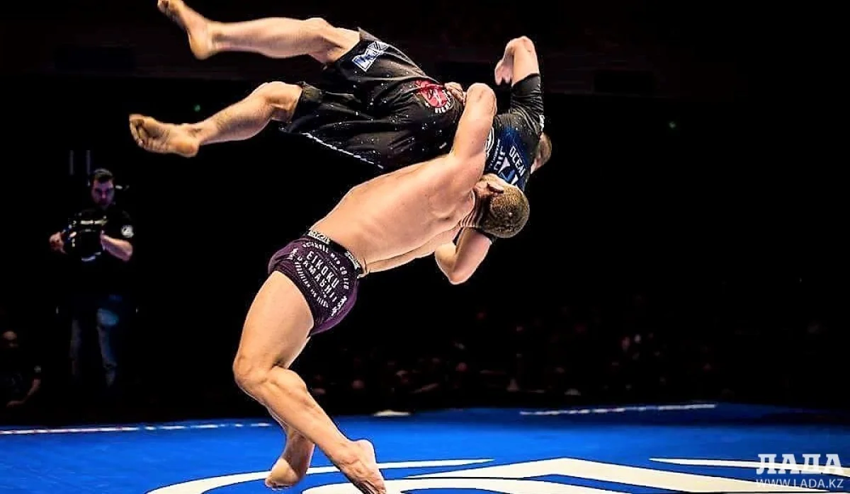 Фото из доступных источников