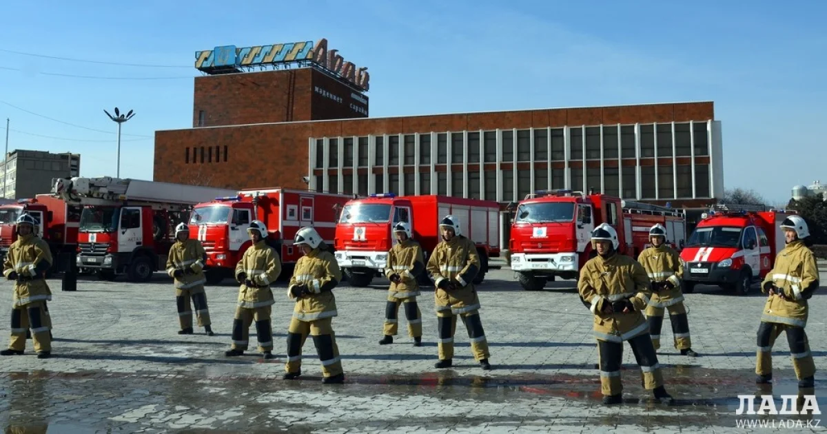 Фото Рукии Сычевой||news_pic_more|<!--TBegin--><a href="https://www.lada.kz/uploads/posts/2019-03/1551492055_dsc_0006.jpg" onclick="return hs.expand(this)" ><img src="https://www.lada.kz/uploads/posts/2019-03/thumbs/1551492055_dsc_0006.jpg" alt='Пожарно-спасательный флешмоб прошел в Актау' title='Пожарно-спасательный флешмоб прошел в Актау'  /></a><!--TEnd--><br /><!--TBegin--><a href="https://www.lada.kz/uploads/posts/2019-03/1551492060_dsc_0038.jpg" onclick="return hs.expand(this)" ><img src="https://www.lada.kz/uploads/posts/2019-03/thumbs/1551492060_dsc_0038.jpg" alt='Пожарно-спасательный флешмоб прошел в Актау' title='Пожарно-спасательный флешмоб прошел в Актау'  /></a><!--TEnd--><br /><!--TBegin--><a href="https://www.lada.kz/uploads/posts/2019-03/1551492096_dsc_0098.jpg" onclick="return hs.expand(this)" ><img src="https://www.lada.kz/uploads/posts/2019-03/thumbs/1551492096_dsc_0098.jpg" alt='Пожарно-спасательный флешмоб прошел в Актау' title='Пожарно-спасательный флешмоб прошел в Актау'  /></a><!--TEnd--><br /><!--TBegin--><a href="https://www.lada.kz/uploads/posts/2019-03/1551492101_dsc_0122.jpg" onclick="return hs.expand(this)" ><img src="https://www.lada.kz/uploads/posts/2019-03/thumbs/1551492101_dsc_0122.jpg" alt='Пожарно-спасательный флешмоб прошел в Актау' title='Пожарно-спасательный флешмоб прошел в Актау'  /></a><!--TEnd--><br /><!--TBegin--><a href="https://www.lada.kz/uploads/posts/2019-03/1551492088_po.jpg" onclick="return hs.expand(this)" ><img src="https://www.lada.kz/uploads/posts/2019-03/thumbs/1551492088_po.jpg" alt='Пожарно-спасательный флешмоб прошел в Актау' title='Пожарно-спасательный флешмоб прошел в Актау'  /></a><!--TEnd-->