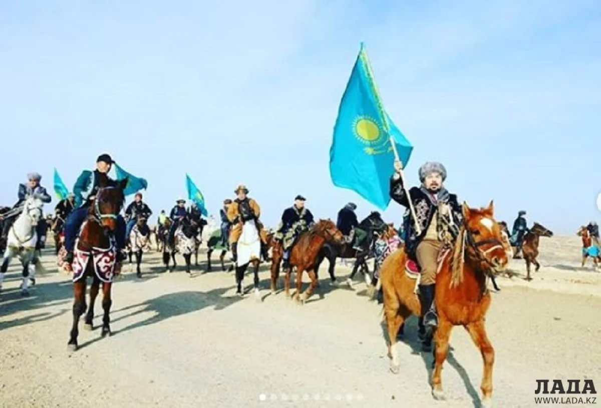 Участники шествия