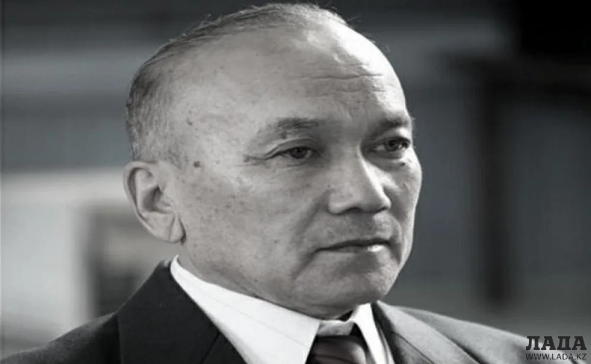 Фото Темирхана Бисенкулы из доступных источников