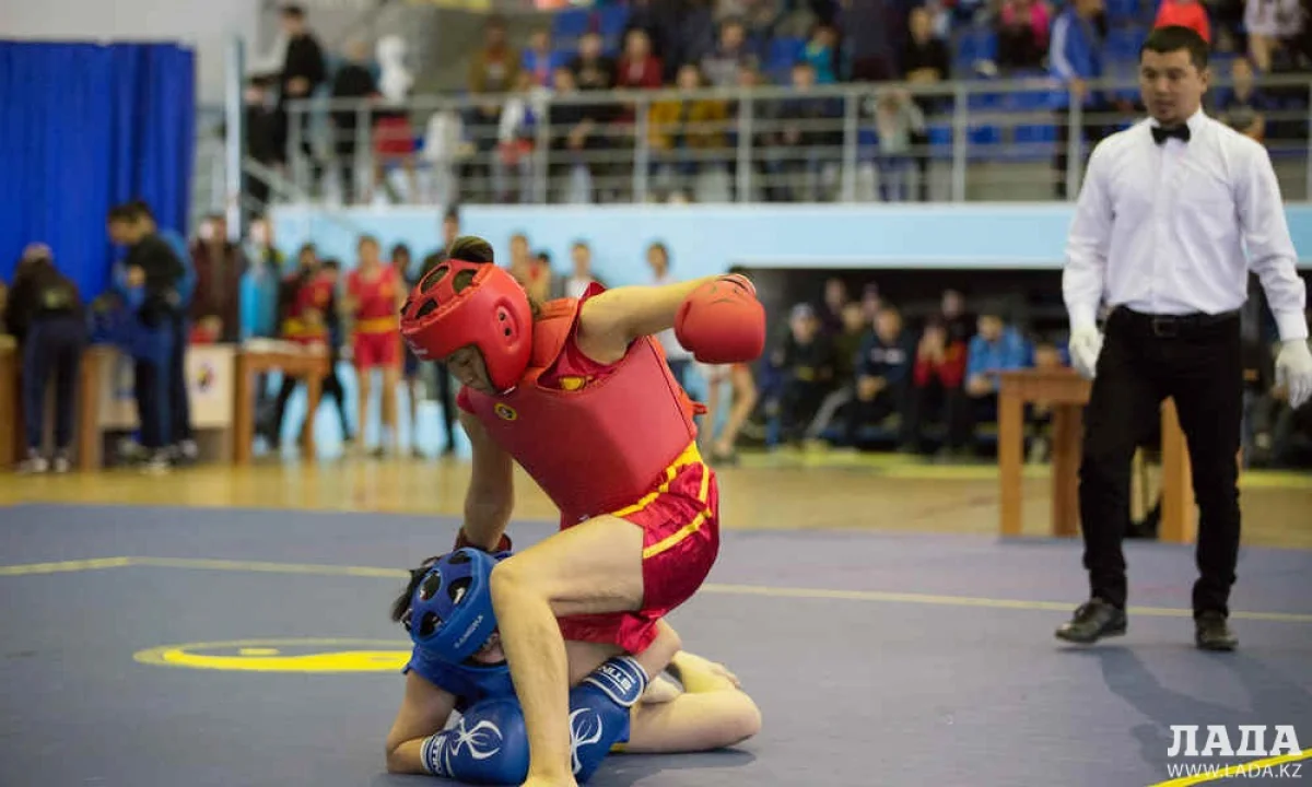 Фото Евгения Шикина