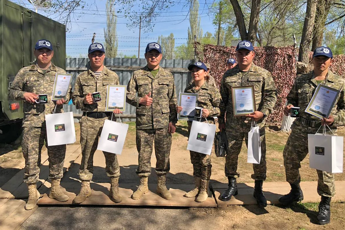 Лучшие повара командования. Фото предоставлено пресс-службой управления