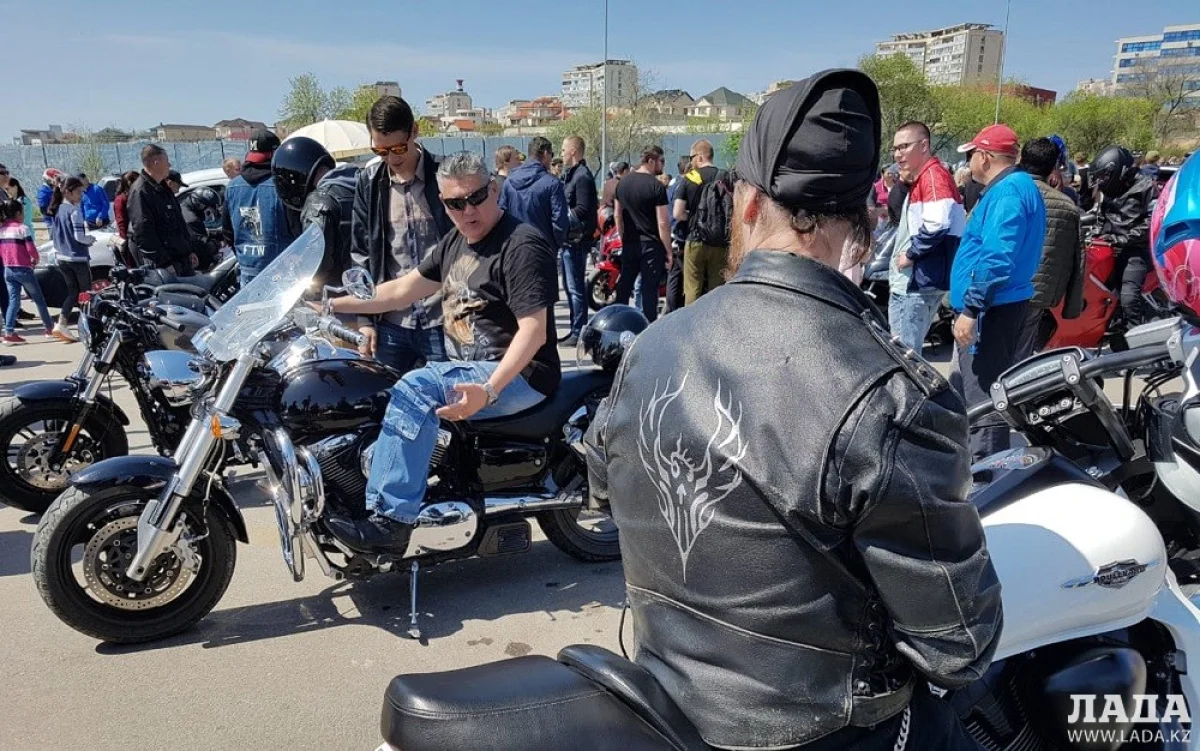 Фото участников открытия мотосезона-2019
