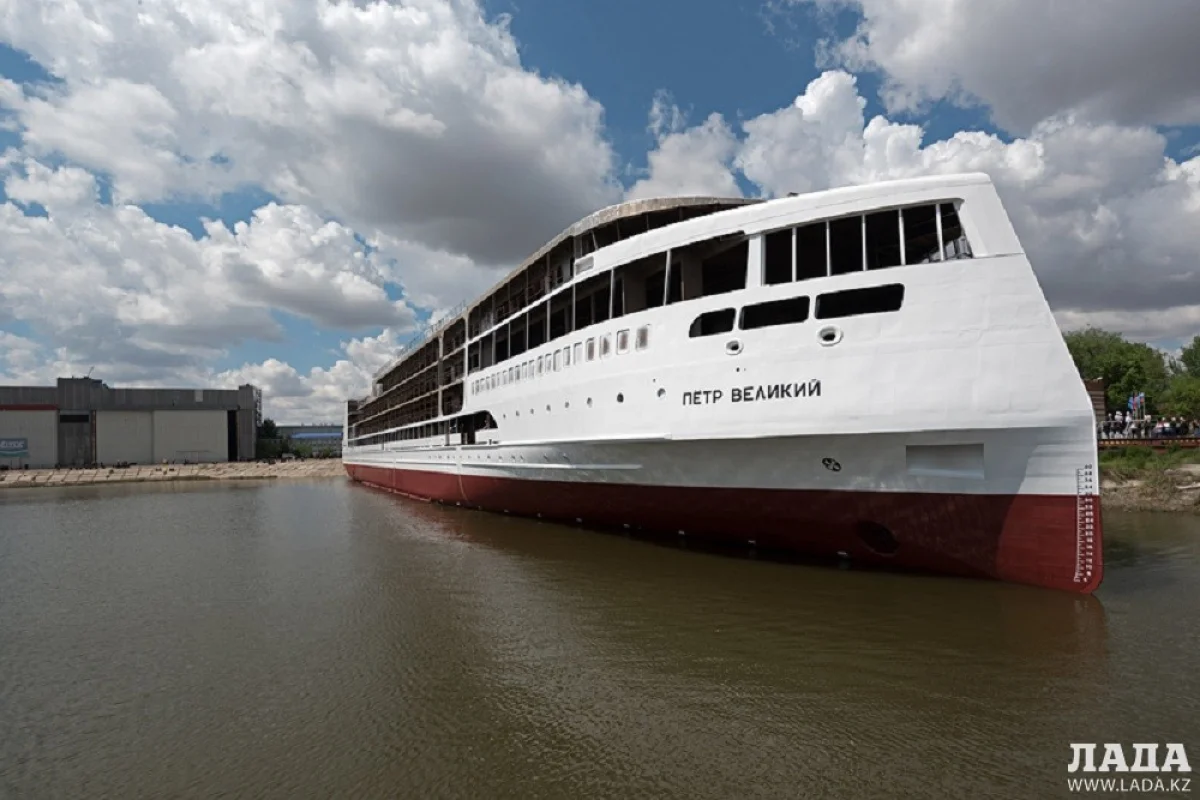 Фото с сайта AO «Судостроительный завод «Лотос»