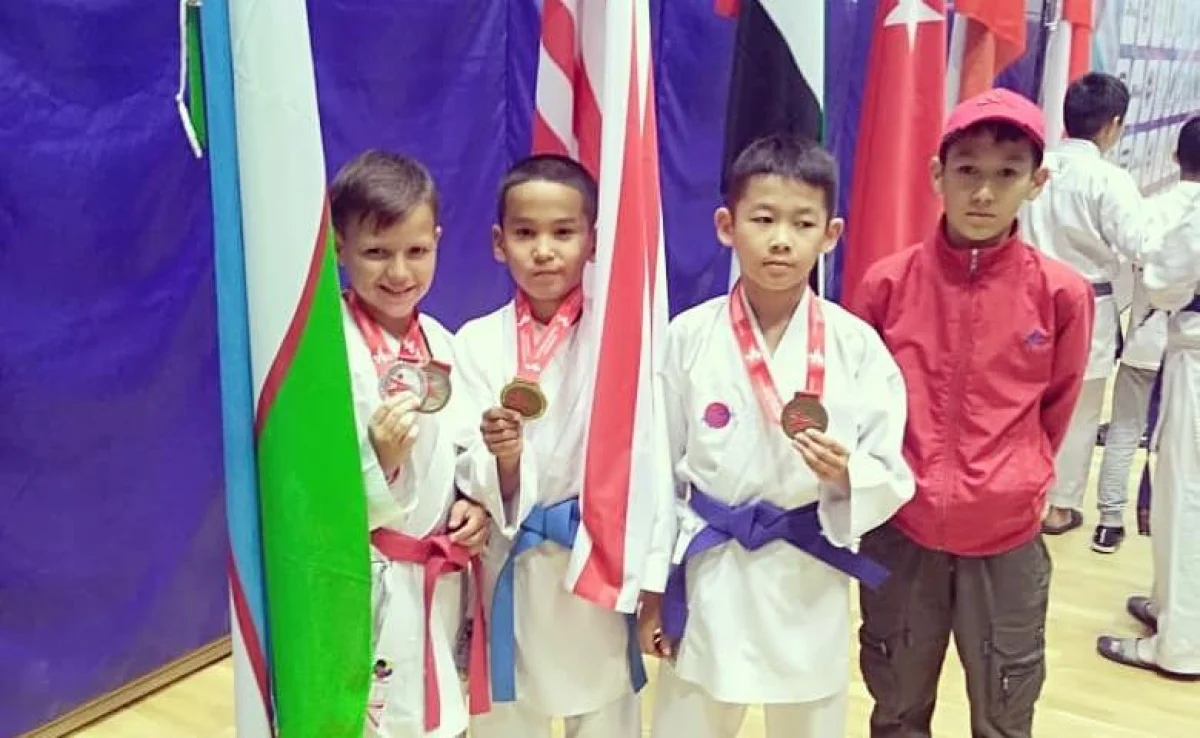 Сборная Мангистау. Фото предоставлено Маратом Раимовым и Ерланом Сарсеновым