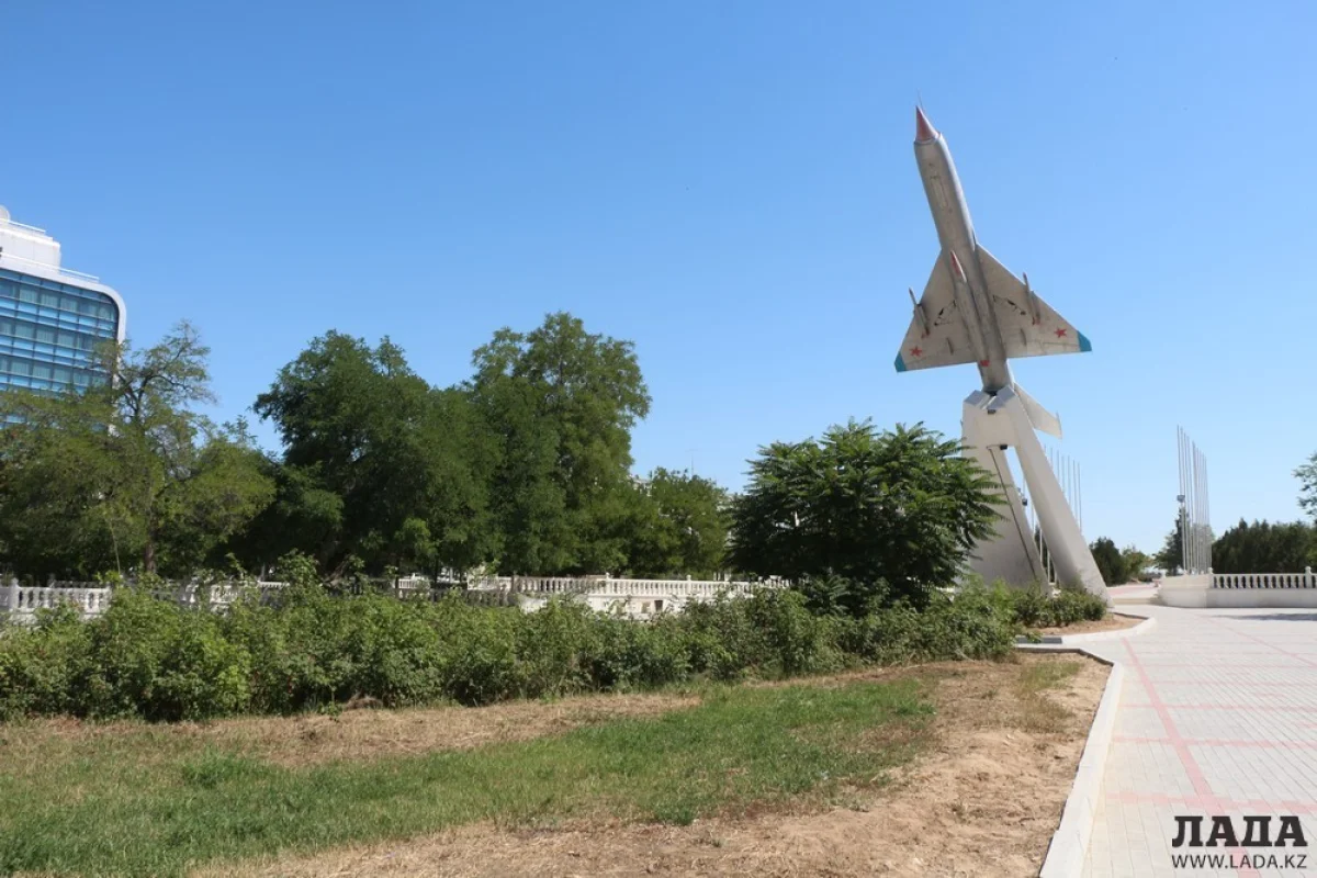 Фото автора||news_pic_more|<!--TBegin--><a href="https://www.lada.kz/uploads/posts/2019-06/1560933748_img_6900.jpg" onclick="return hs.expand(this)" ><img align="left" src="https://www.lada.kz/uploads/posts/2019-06/thumbs/1560933748_img_6900.jpg" alt='Фоторепортаж: Состояние зеленых насаждений на аллее Победы в Актау' title='Фоторепортаж: Состояние зеленых насаждений на аллее Победы в Актау'  /></a><!--TEnd--><br /><!--TBegin--><a href="https://www.lada.kz/uploads/posts/2019-06/1560933780_img_6903.jpg" onclick="return hs.expand(this)" ><img align="left" src="https://www.lada.kz/uploads/posts/2019-06/thumbs/1560933780_img_6903.jpg" alt='Фоторепортаж: Состояние зеленых насаждений на аллее Победы в Актау' title='Фоторепортаж: Состояние зеленых насаждений на аллее Победы в Актау'  /></a><!--TEnd--><br /><!--TBegin--><a href="https://www.lada.kz/uploads/posts/2019-06/1560933746_img_6904.jpg" onclick="return hs.expand(this)" ><img align="left" src="https://www.lada.kz/uploads/posts/2019-06/thumbs/1560933746_img_6904.jpg" alt='Фоторепортаж: Состояние зеленых насаждений на аллее Победы в Актау' title='Фоторепортаж: Состояние зеленых насаждений на аллее Победы в Актау'  /></a><!--TEnd--><br /><!--TBegin--><a href="https://www.lada.kz/uploads/posts/2019-06/1560933725_img_6906.jpg" onclick="return hs.expand(this)" ><img align="left" src="https://www.lada.kz/uploads/posts/2019-06/thumbs/1560933725_img_6906.jpg" alt='Фоторепортаж: Состояние зеленых насаждений на аллее Победы в Актау' title='Фоторепортаж: Состояние зеленых насаждений на аллее Победы в Актау'  /></a><!--TEnd--><br /><!--TBegin--><a href="https://www.lada.kz/uploads/posts/2019-06/1560933765_img_6948.jpg" onclick="return hs.expand(this)" ><img align="left" src="https://www.lada.kz/uploads/posts/2019-06/thumbs/1560933765_img_6948.jpg" alt='Фоторепортаж: Состояние зеленых насаждений на аллее Победы в Актау' title='Фоторепортаж: Состояние зеленых насаждений на аллее Победы в Актау'  /></a><!--TEnd--><br /><!--TBegin--><a href="https://www.lada.kz/uploads/posts/2019-06/1560933730_img_6956.jpg" onclick="return hs.expand(this)" ><img align="left" src="https://www.lada.kz/uploads/posts/2019-06/thumbs/1560933730_img_6956.jpg" alt='Фоторепортаж: Состояние зеленых насаждений на аллее Победы в Актау' title='Фоторепортаж: Состояние зеленых насаждений на аллее Победы в Актау'  /></a><!--TEnd--><br /><!--TBegin--><a href="https://www.lada.kz/uploads/posts/2019-06/1560933789_img_6976.jpg" onclick="return hs.expand(this)" ><img align="left" src="https://www.lada.kz/uploads/posts/2019-06/thumbs/1560933789_img_6976.jpg" alt='Фоторепортаж: Состояние зеленых насаждений на аллее Победы в Актау' title='Фоторепортаж: Состояние зеленых насаждений на аллее Победы в Актау'  /></a><!--TEnd--><br /><!--TBegin--><a href="https://www.lada.kz/uploads/posts/2019-06/1560933763_img_6991.jpg" onclick="return hs.expand(this)" ><img align="left" src="https://www.lada.kz/uploads/posts/2019-06/thumbs/1560933763_img_6991.jpg" alt='Фоторепортаж: Состояние зеленых насаждений на аллее Победы в Актау' title='Фоторепортаж: Состояние зеленых насаждений на аллее Победы в Актау'  /></a><!--TEnd--><br /><!--TBegin--><a href="https://www.lada.kz/uploads/posts/2019-06/1560933738_img_6998.jpg" onclick="return hs.expand(this)" ><img align="left" src="https://www.lada.kz/uploads/posts/2019-06/thumbs/1560933738_img_6998.jpg" alt='Фоторепортаж: Состояние зеленых насаждений на аллее Победы в Актау' title='Фоторепортаж: Состояние зеленых насаждений на аллее Победы в Актау'  /></a><!--TEnd--><br /><!--TBegin--><a href="https://www.lada.kz/uploads/posts/2019-06/1560933780_img_7010.jpg" onclick="return hs.expand(this)" ><img align="left" src="https://www.lada.kz/uploads/posts/2019-06/thumbs/1560933780_img_7010.jpg" alt='Фоторепортаж: Состояние зеленых насаждений на аллее Победы в Актау' title='Фоторепортаж: Состояние зеленых насаждений на аллее Победы в Актау'  /></a><!--TEnd--><br /><!--TBegin--><a href="https://www.lada.kz/uploads/posts/2019-06/1560933820_img_7012.jpg" onclick="return hs.expand(this)" ><img align="left" src="https://www.lada.kz/uploads/posts/2019-06/thumbs/1560933820_img_7012.jpg" alt='Фоторепортаж: Состояние зеленых насаждений на аллее Победы в Актау' title='Фоторепортаж: Состояние зеленых насаждений на аллее Победы в Актау'  /></a><!--TEnd--><br /><!--TBegin--><a href="https://www.lada.kz/uploads/posts/2019-06/1560933796_img_7026.jpg" onclick="return hs.expand(this)" ><img align="left" src="https://www.lada.kz/uploads/posts/2019-06/thumbs/1560933796_img_7026.jpg" alt='Фоторепортаж: Состояние зеленых насаждений на аллее Победы в Актау' title='Фоторепортаж: Состояние зеленых насаждений на аллее Победы в Актау'  /></a><!--TEnd--><br /><!--TBegin--><a href="https://www.lada.kz/uploads/posts/2019-06/1560933788_img_7028.jpg" onclick="return hs.expand(this)" ><img align="left" src="https://www.lada.kz/uploads/posts/2019-06/thumbs/1560933788_img_7028.jpg" alt='Фоторепортаж: Состояние зеленых насаждений на аллее Победы в Актау' title='Фоторепортаж: Состояние зеленых насаждений на аллее Победы в Актау'  /></a><!--TEnd--><br /><!--TBegin--><a href="https://www.lada.kz/uploads/posts/2019-06/1560933782_img_7076.jpg" onclick="return hs.expand(this)" ><img align="left" src="https://www.lada.kz/uploads/posts/2019-06/thumbs/1560933782_img_7076.jpg" alt='Фоторепортаж: Состояние зеленых насаждений на аллее Победы в Актау' title='Фоторепортаж: Состояние зеленых насаждений на аллее Победы в Актау'  /></a><!--TEnd--><br /><!--TBegin--><a href="https://www.lada.kz/uploads/posts/2019-06/1560933743_img_7079.jpg" onclick="return hs.expand(this)" ><img align="left" src="https://www.lada.kz/uploads/posts/2019-06/thumbs/1560933743_img_7079.jpg" alt='Фоторепортаж: Состояние зеленых насаждений на аллее Победы в Актау' title='Фоторепортаж: Состояние зеленых насаждений на аллее Победы в Актау'  /></a><!--TEnd--><br /><!--TBegin--><a href="https://www.lada.kz/uploads/posts/2019-06/1560933784_img_7112.jpg" onclick="return hs.expand(this)" ><img align="left" src="https://www.lada.kz/uploads/posts/2019-06/thumbs/1560933784_img_7112.jpg" alt='Фоторепортаж: Состояние зеленых насаждений на аллее Победы в Актау' title='Фоторепортаж: Состояние зеленых насаждений на аллее Победы в Актау'  /></a><!--TEnd-->