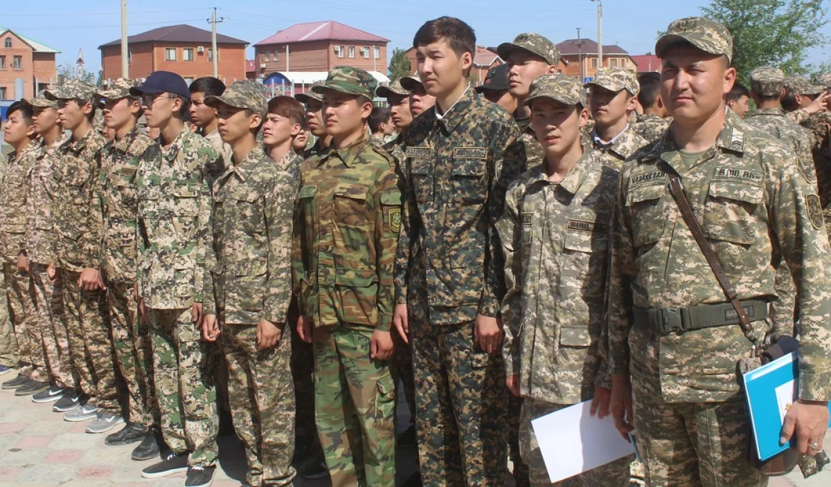 Всеобщее построение. Фото предоставлено Р.Игисиновым