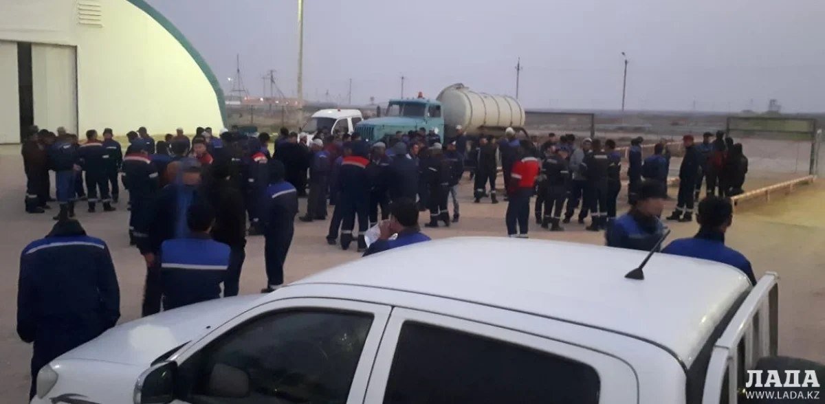 Фото рабочих ТОО «Мобил Сервис Групп»