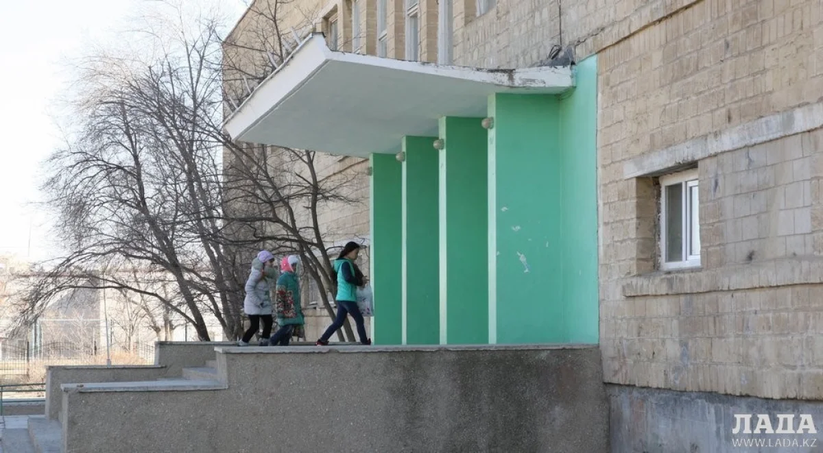 Фото из архива Lada.kz||news_pic_more|<!--TBegin--><a href="https://www.lada.kz/uploads/posts/2019-10/1571809134_4f36720f-5752-44a5-a5de-4189971bc5eb.jpeg" onclick="return hs.expand(this)" ><img align="left" src="https://www.lada.kz/uploads/posts/2019-10/thumbs/1571809134_4f36720f-5752-44a5-a5de-4189971bc5eb.jpeg" alt='Детские сады и школы планируют построить в новых микрорайонах Актау' title='Детские сады и школы планируют построить в новых микрорайонах Актау'  /></a><!--TEnd--><br />