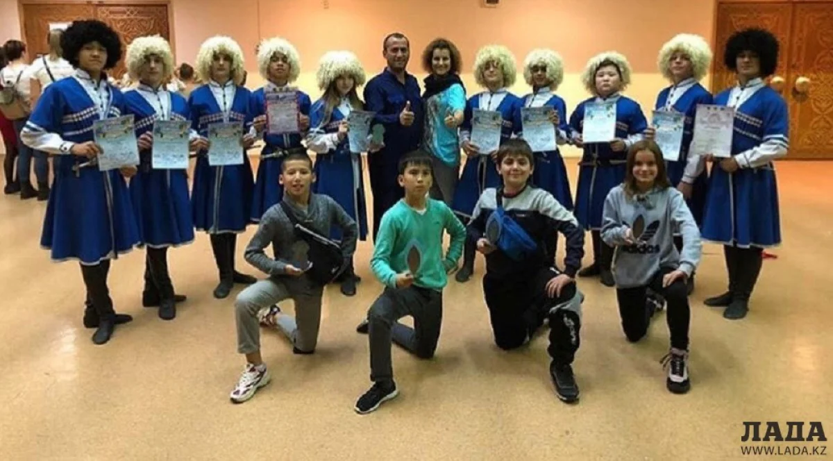 Ансамбль танца «Шадвал»||news_pic_more|<!--TBegin--><a href="https://www.lada.kz/uploads/posts/2019-11/1572931044_432-lbcnirm.jpg" onclick="return hs.expand(this)" ><img align="left" src="https://www.lada.kz/uploads/posts/2019-11/thumbs/1572931044_432-lbcnirm.jpg" alt='Ансамбль танца «Шадвал» завоевал два первых места на международном конкурсе' title='Ансамбль танца «Шадвал» завоевал два первых места на международном конкурсе'  /></a><!--TEnd-->