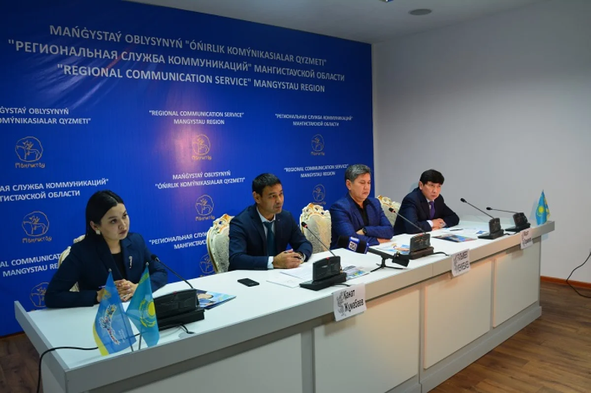 Фото автора||news_pic_more|<div align="center"><!--TBegin--><a href="https://www.lada.kz/uploads/posts/2019-11/1574324445_02.jpg" onclick="return hs.expand(this)" ><img src="https://www.lada.kz/uploads/posts/2019-11/thumbs/1574324445_02.jpg" alt='В Актау за путевку на Олимпиаду-2020 будут бороться лучшие боксеры Казахстана и стран ближнего зарубежья' title='В Актау за путевку на Олимпиаду-2020 будут бороться лучшие боксеры Казахстана и стран ближнего зарубежья'  /></a><!--TEnd--></div><br /><div align="center"><!--TBegin--><a href="https://www.lada.kz/uploads/posts/2019-11/1574324432_03.jpg" onclick="return hs.expand(this)" ><img src="https://www.lada.kz/uploads/posts/2019-11/thumbs/1574324432_03.jpg" alt='В Актау за путевку на Олимпиаду-2020 будут бороться лучшие боксеры Казахстана и стран ближнего зарубежья' title='В Актау за путевку на Олимпиаду-2020 будут бороться лучшие боксеры Казахстана и стран ближнего зарубежья'  /></a><!--TEnd--></div>