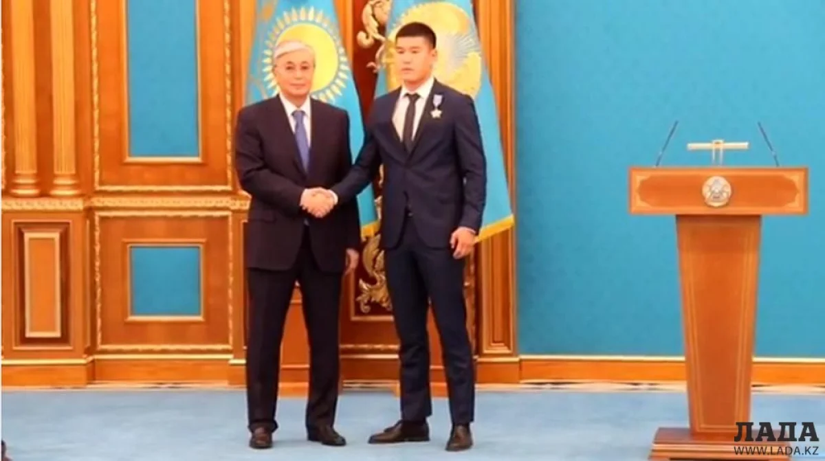 Награждение Бекзада Нурдаулетова