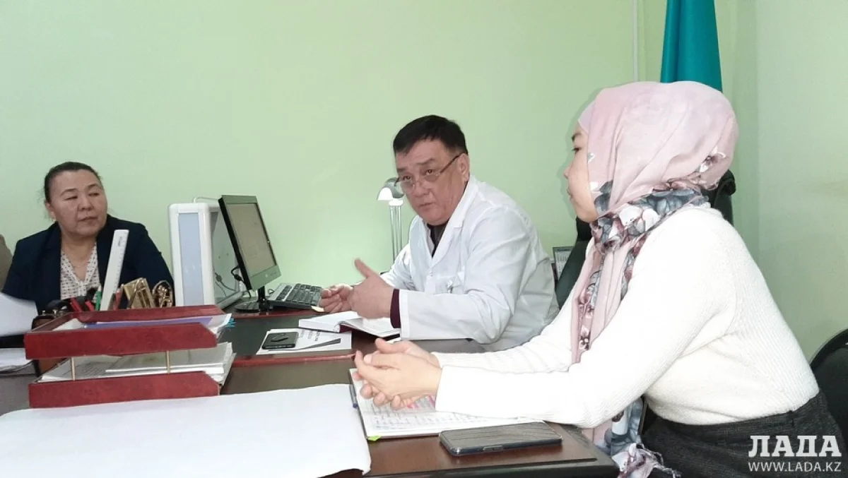 Совещание в диспансере. Фото автора