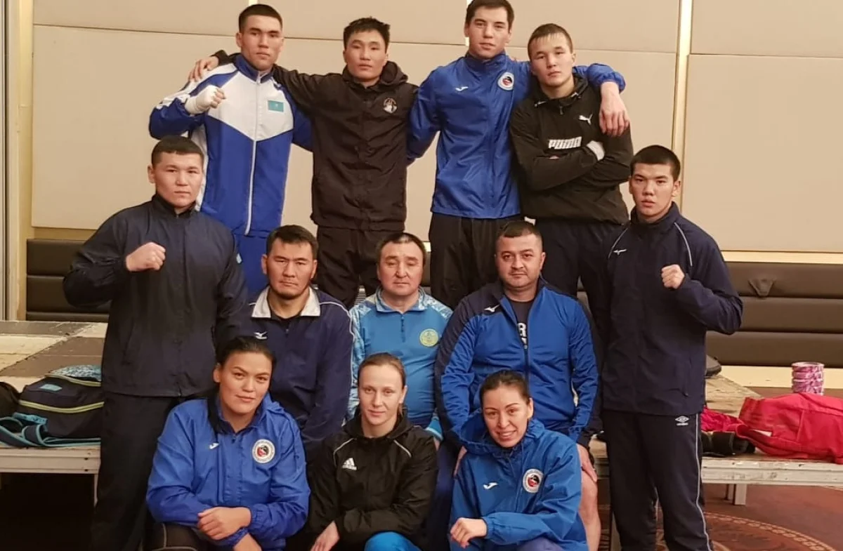 Победители турнира. Фото предоставлено пресс-службой Федерации бокса Мангистауской области