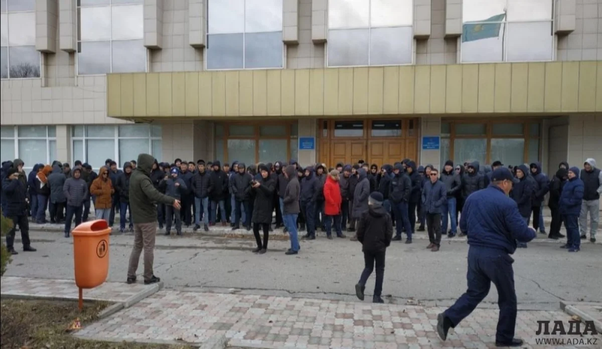 Фото очевидцев