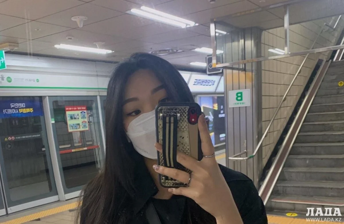 Яна Кан. Фото со страницы девушки в Instagram