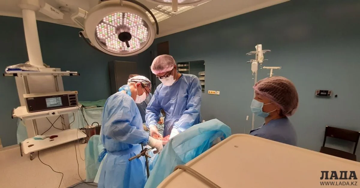 Оперируют онкохирурги. Фото автора