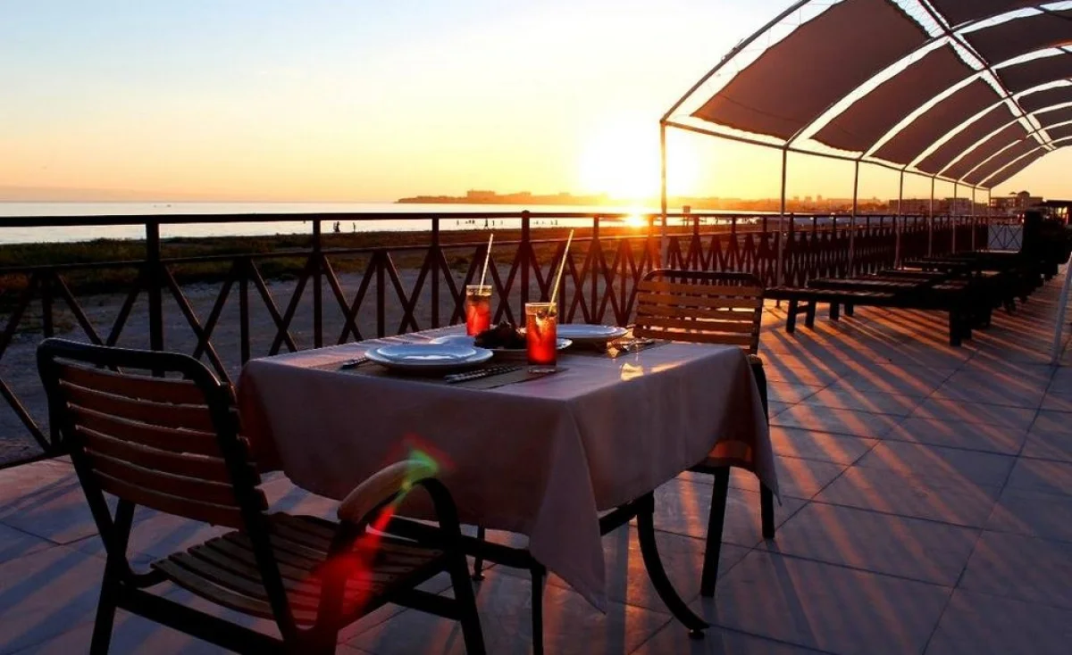 Фото из доступных источников