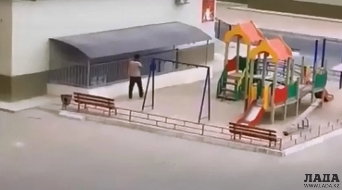 Скриншот видеоматериала